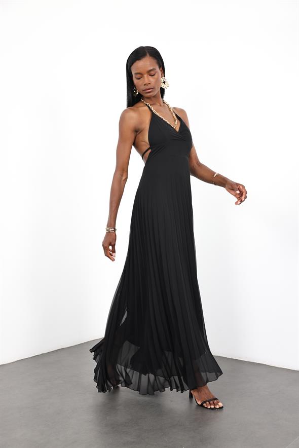 Siyah Sırt Detaylı Piliseli Elbise 111542