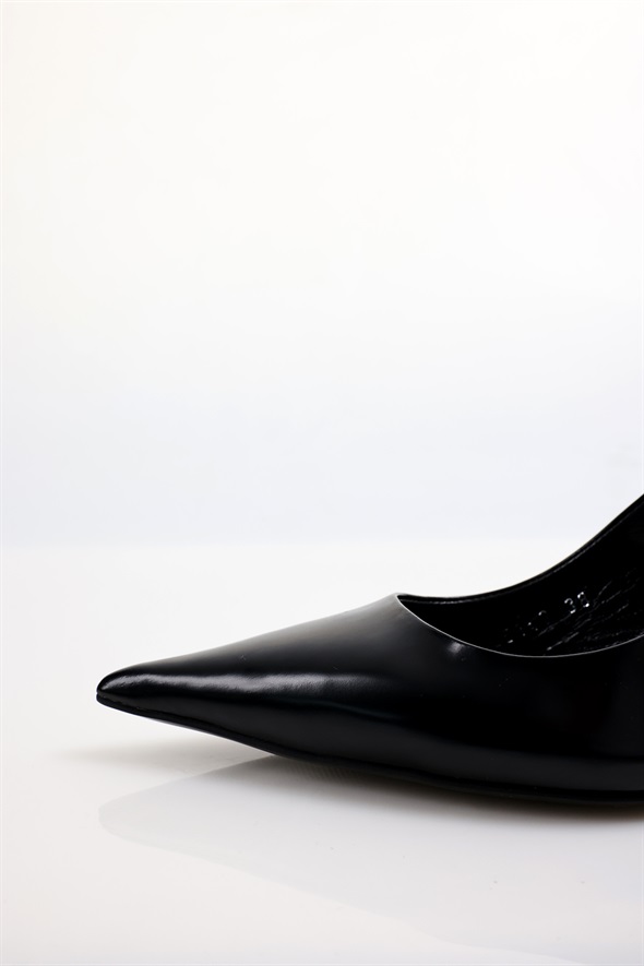 Siyah Sivri Burun Slingback 25149