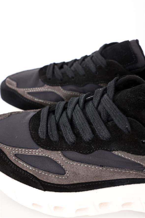 Siyah Sneaker 24518