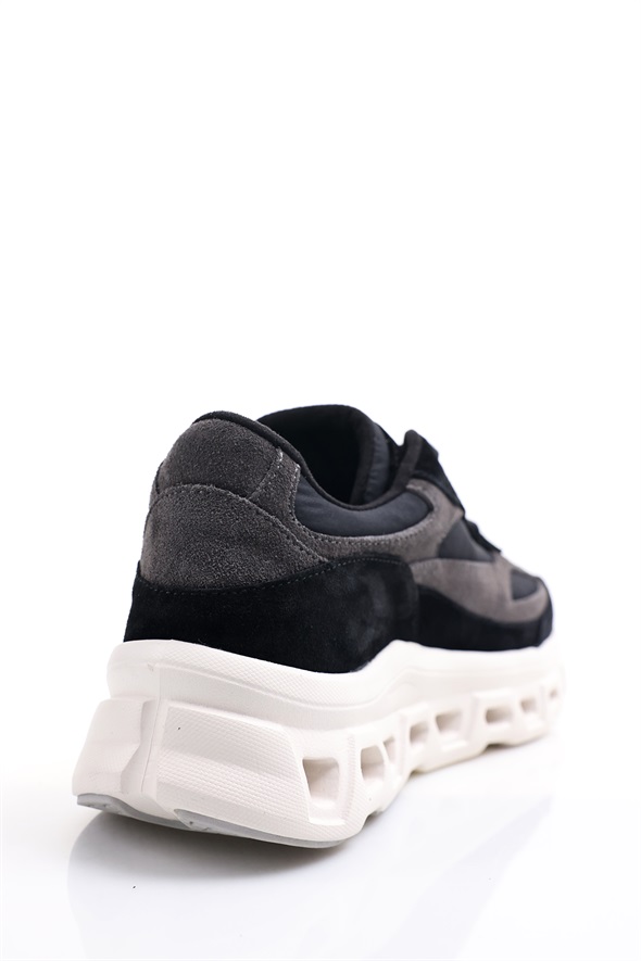 Siyah Sneaker 24518