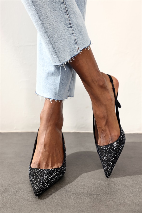 Siyah Taşlı Sivri Burun Slingback 26014