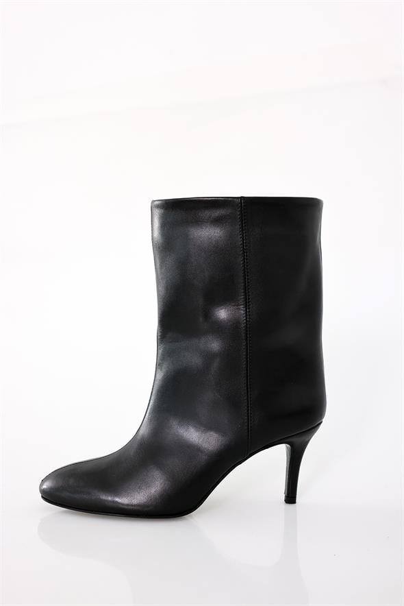 Siyah Topuklu Klasik Bot 25163
