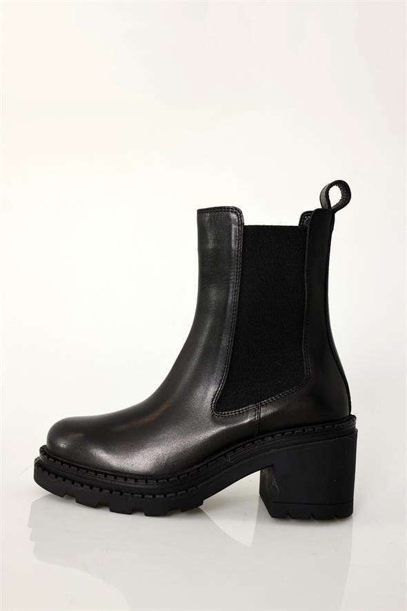 Siyah Yüksek Tabanlı Chelsea 25260