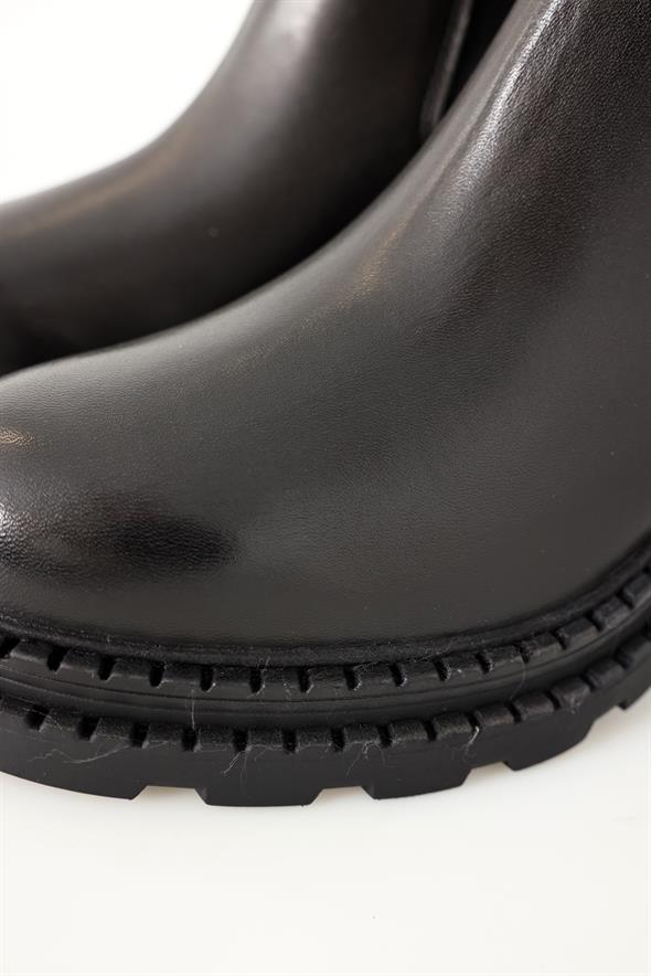 Siyah Yüksek Tabanlı Chelsea 25260