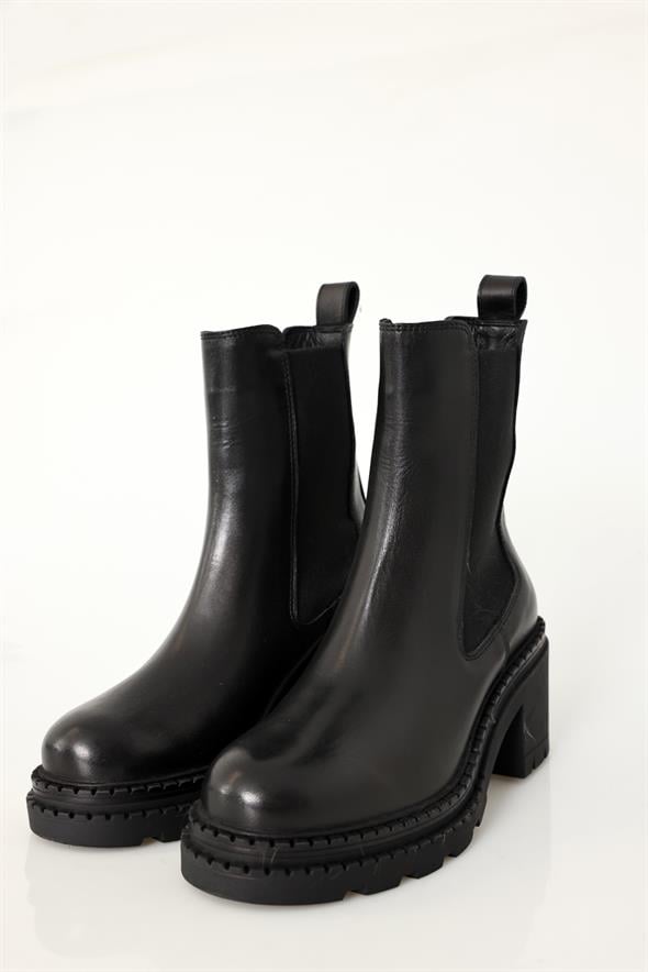Siyah Yüksek Tabanlı Chelsea 25260