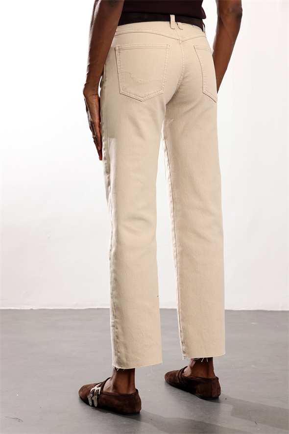 Taş Boru Paça Jean 