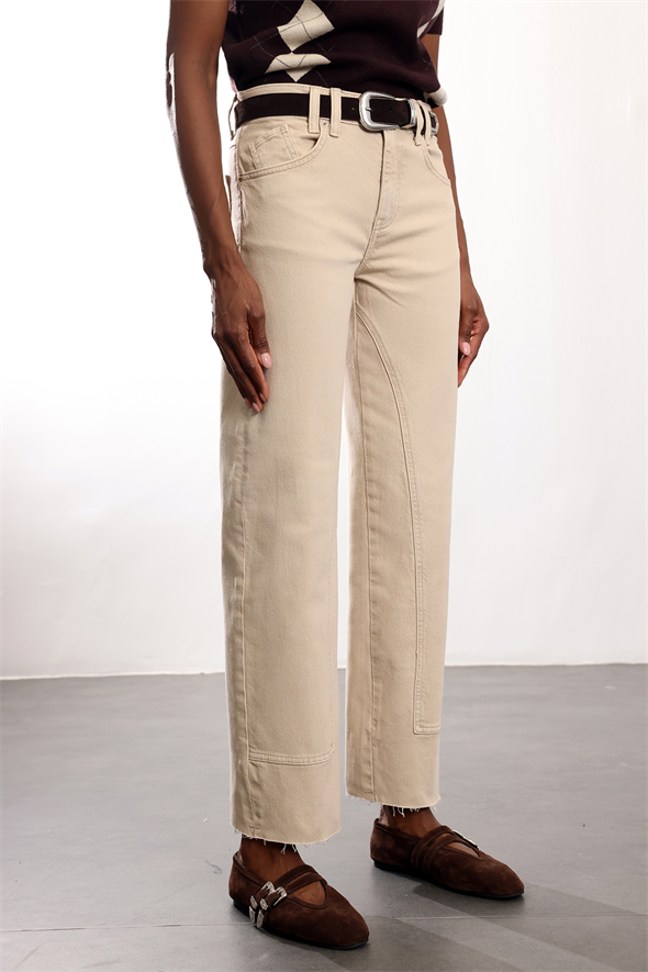 Taş Boru Paça Jean 