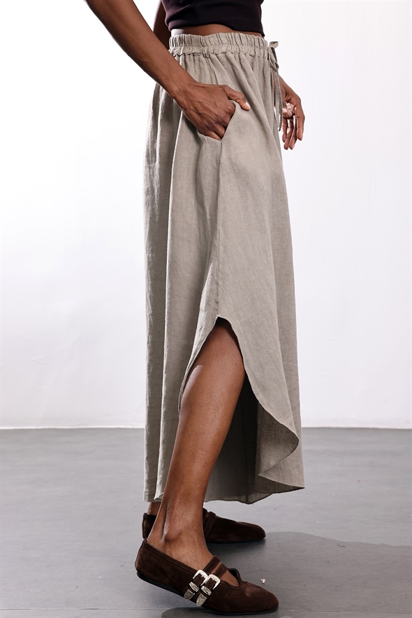 Taş Yırtmaçlı Dökümlü Pantolon 39494