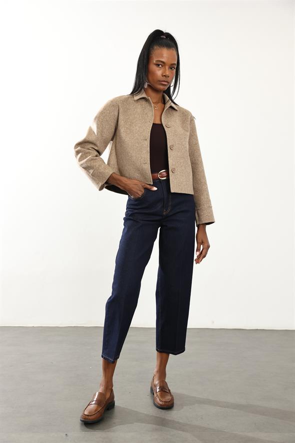 Vizon Gömlek Yaka Kısa Yün Ceket 