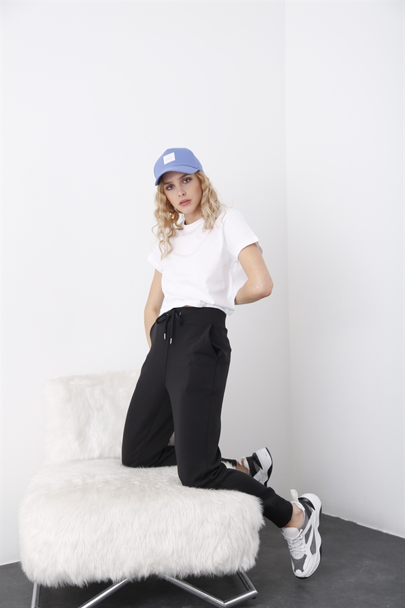 Beyaz Bisiklet Yaka Crop Tshirt 