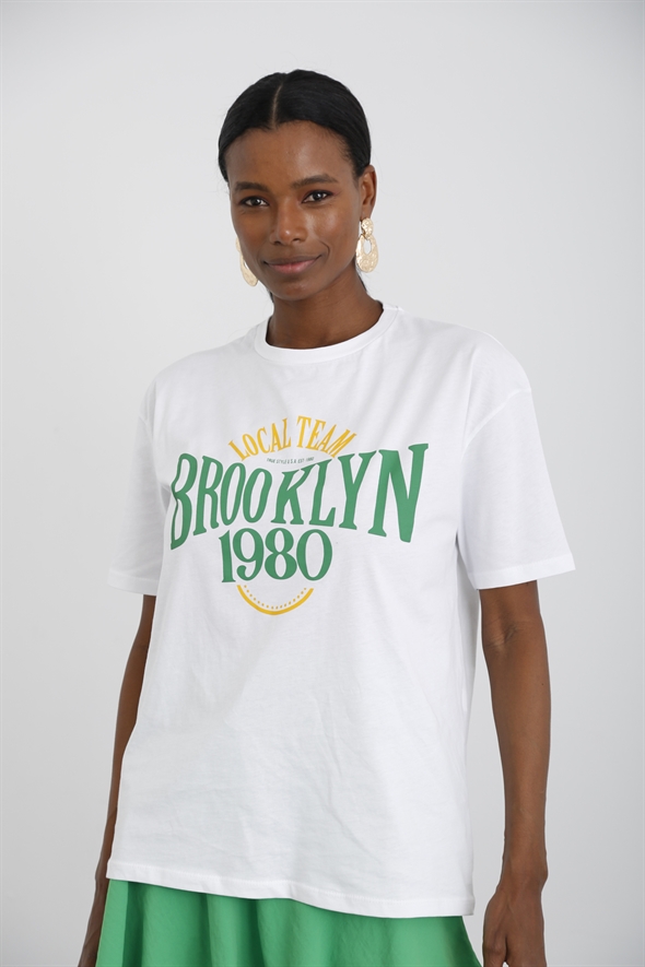Beyaz Brooklyn Baskılı Tshirt 3719