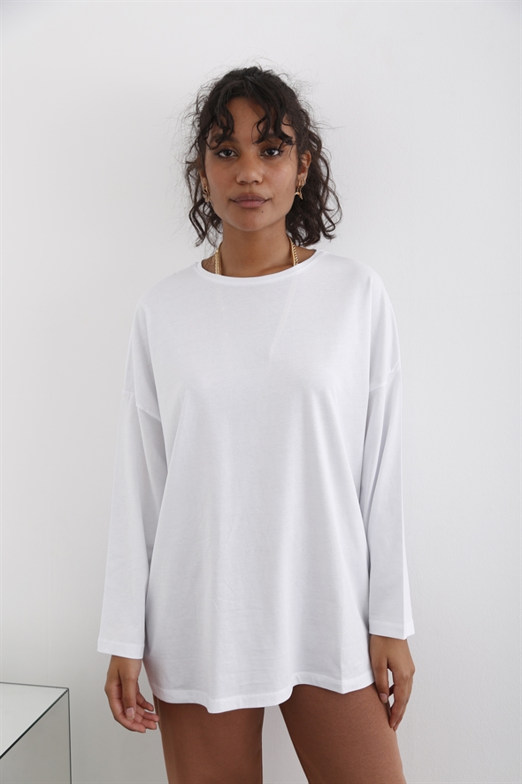 Beyaz Uzun Kol Oversize Tshirt 0106