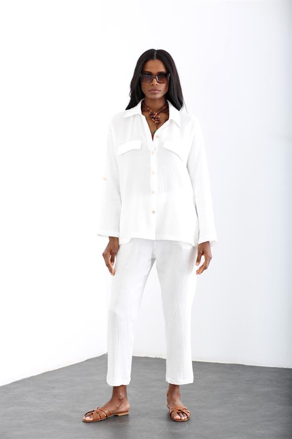 Beyaz Yanı Yırtmaçlı Gömlek Pantolon Takım 98406