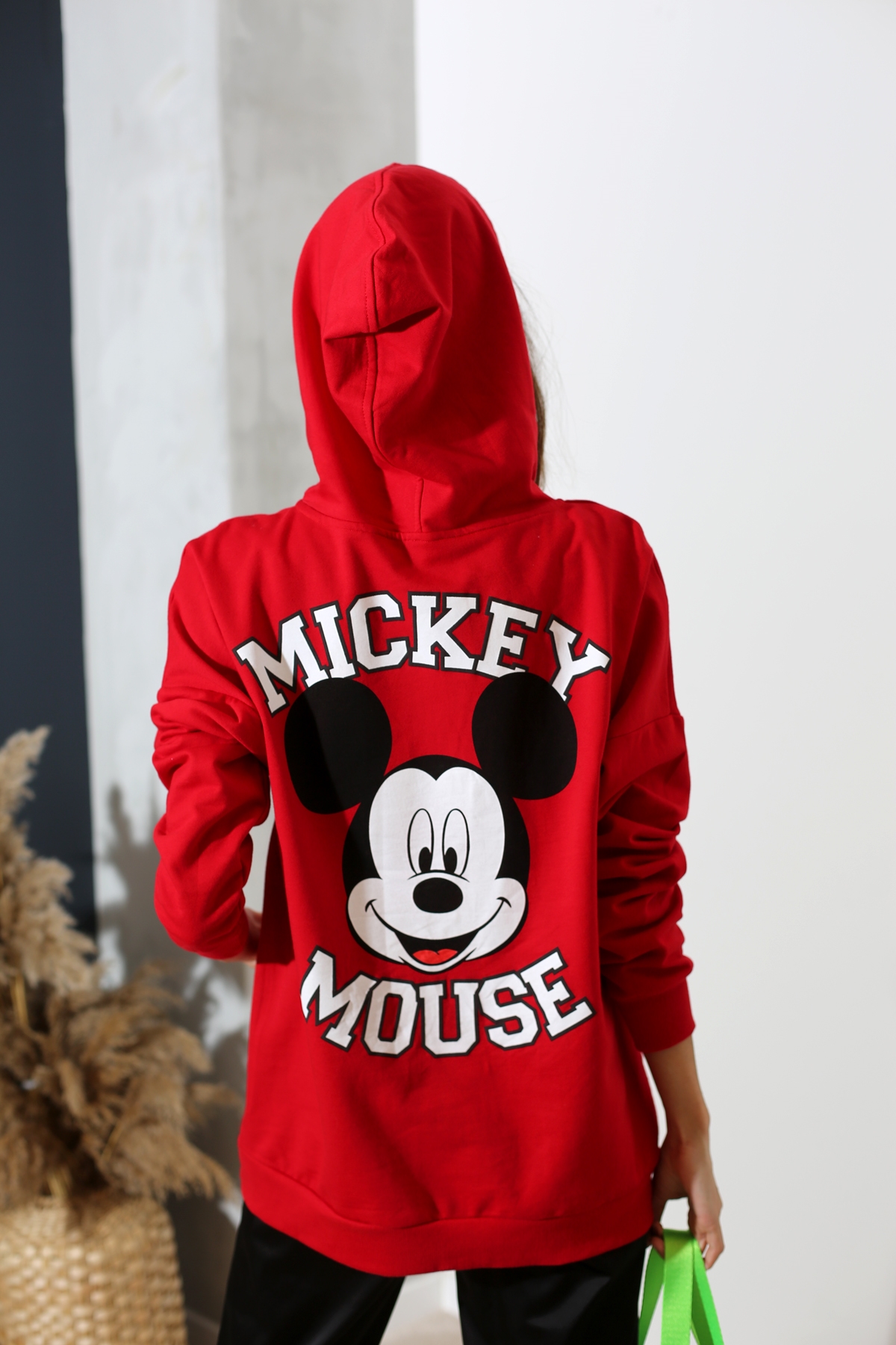 Kırmızı Mickey Mouse Baskılı İnce Sweatshirt