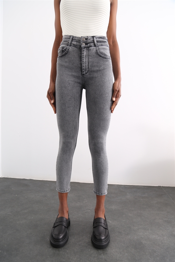 Gri Çift Düğmeli Skinny Jean D-490