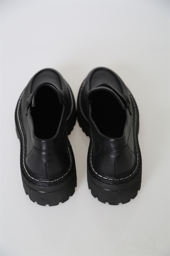 Siyah Ayakkabı-121-05 
