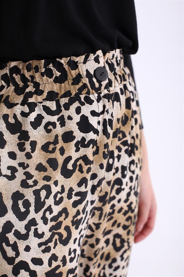 Siyah Beli Lastikli Leopar Havuç Pantolon 40127