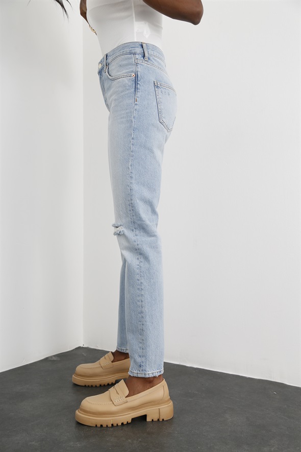 Açık Mavi Yüksek Bel Yırtıklı Straight Fit Jean 