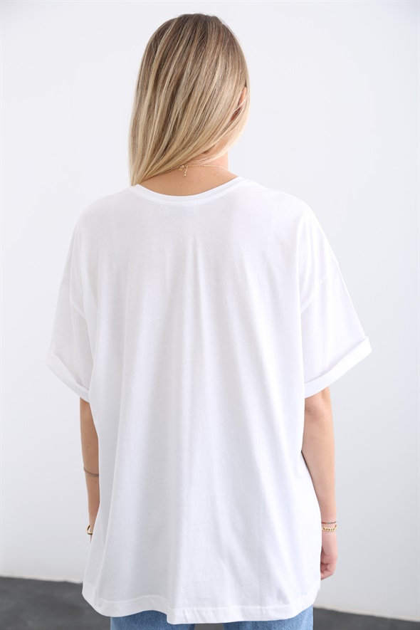 Beyaz Dünya Nakışlı Tshirt 12109