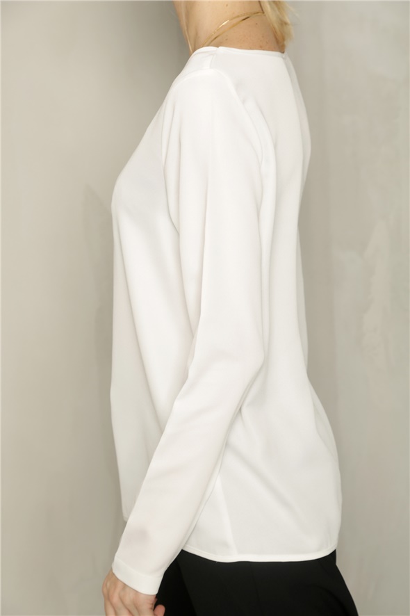 Beyaz Uzun Kol Yuvarlak Yaka Gömlek-6007 
