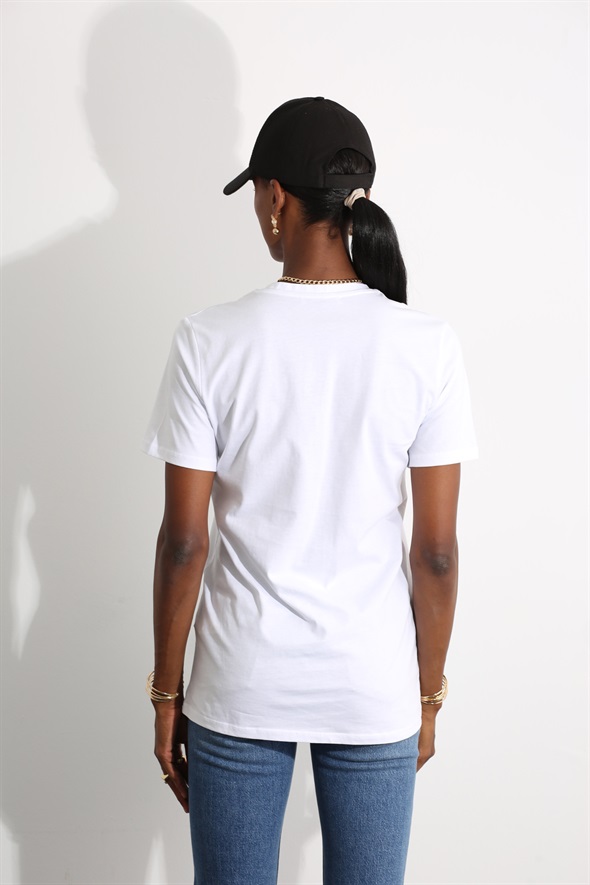 Beyaz V Yaka Basic Tshirt 2428