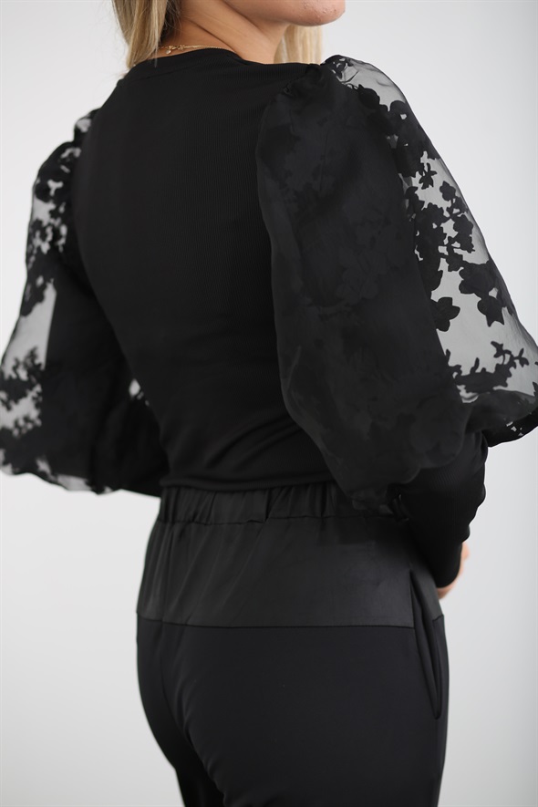 Siyah Çiçek Desen Organze Kol Bluz 3304