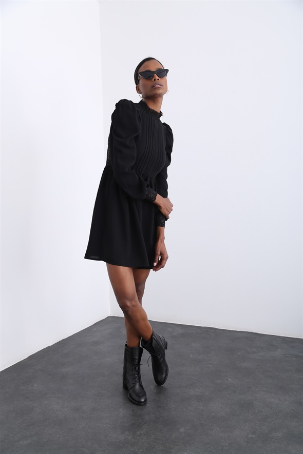 Siyah Dantel Şifon Elbise 