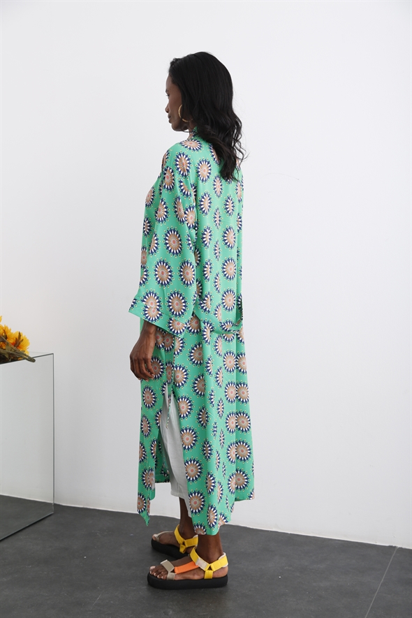 Yeşil Desenli Yırtmaçlı Kimono 0733