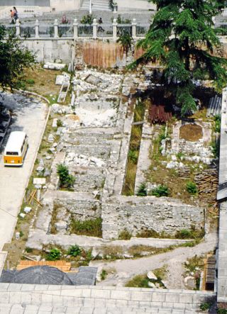 Ayasofya Medreses - Camii - Hamamı - İmareti - Kütüphanesi - Muvakkithanesi