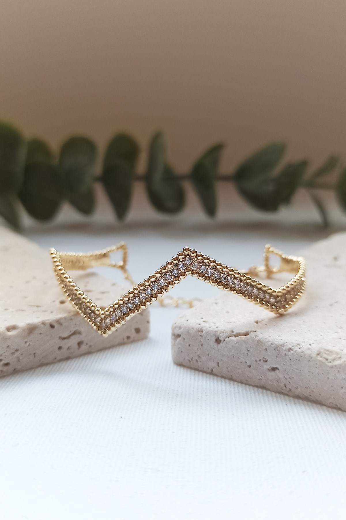 Altın Kaplama Gümüş Zirkon Taşlı Zigzag Ayarlanabilir Bilezik