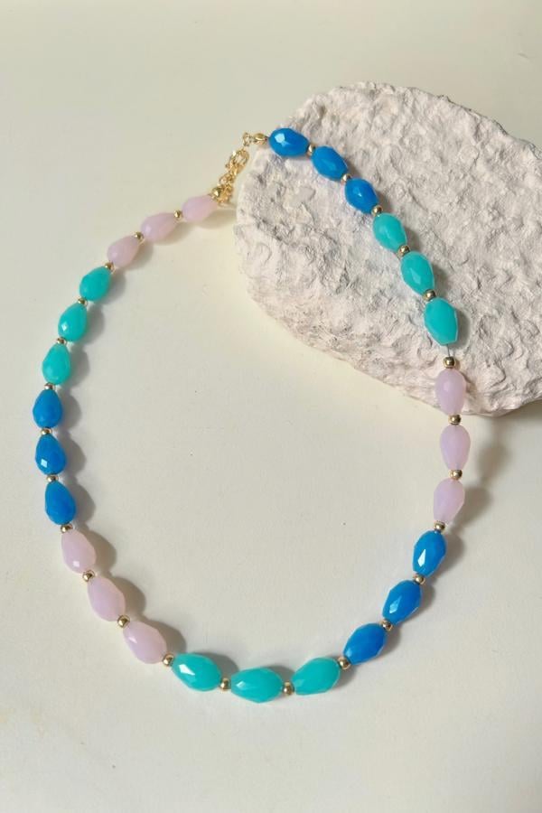 Pastel Renkli Kolye