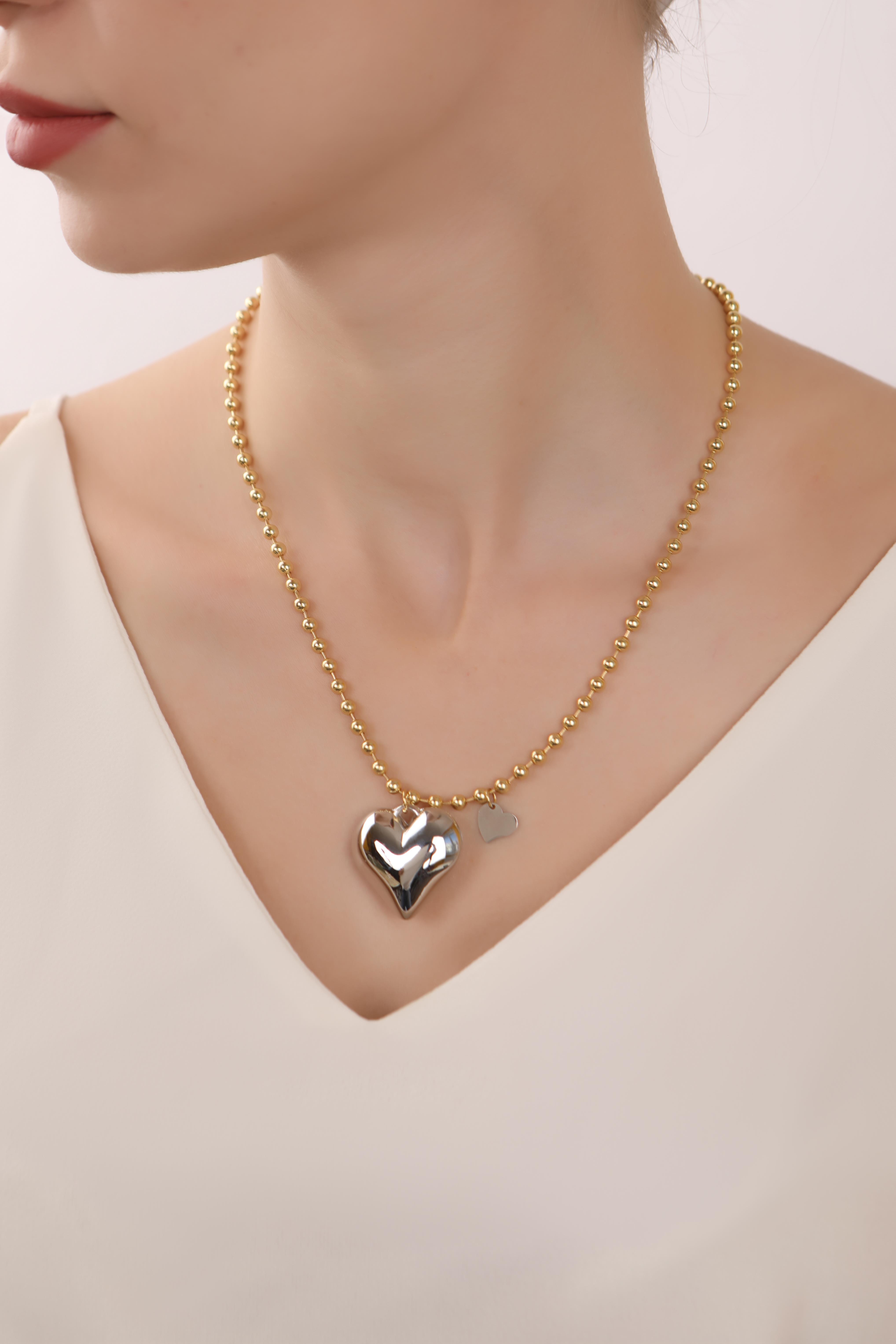 Altın Kaplama Gold Renk Boncuklu Gümüş Uçlu Kalp Çelik Kolye