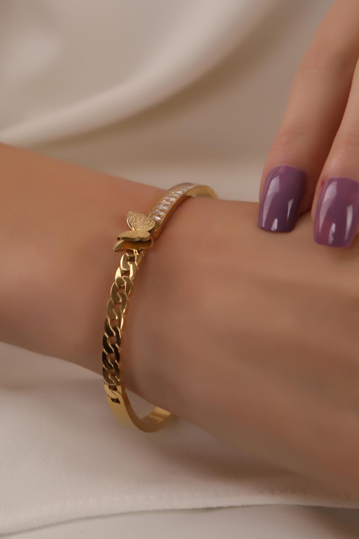 Altın Kaplama Zirkon Taşlı Örgü Model Çelik Kelepçe Bilezik