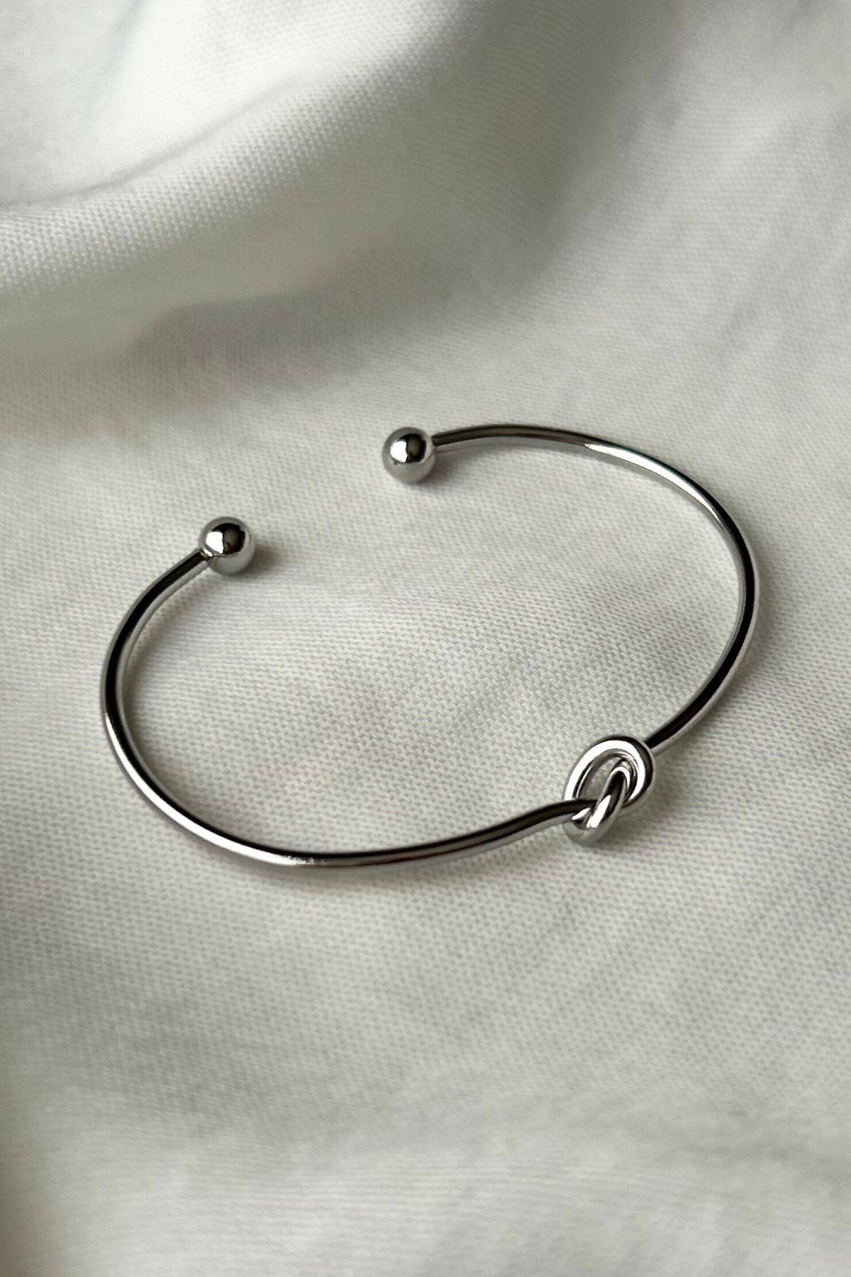 Gümüş Renk Tek Sıra Düğüm Bilezik