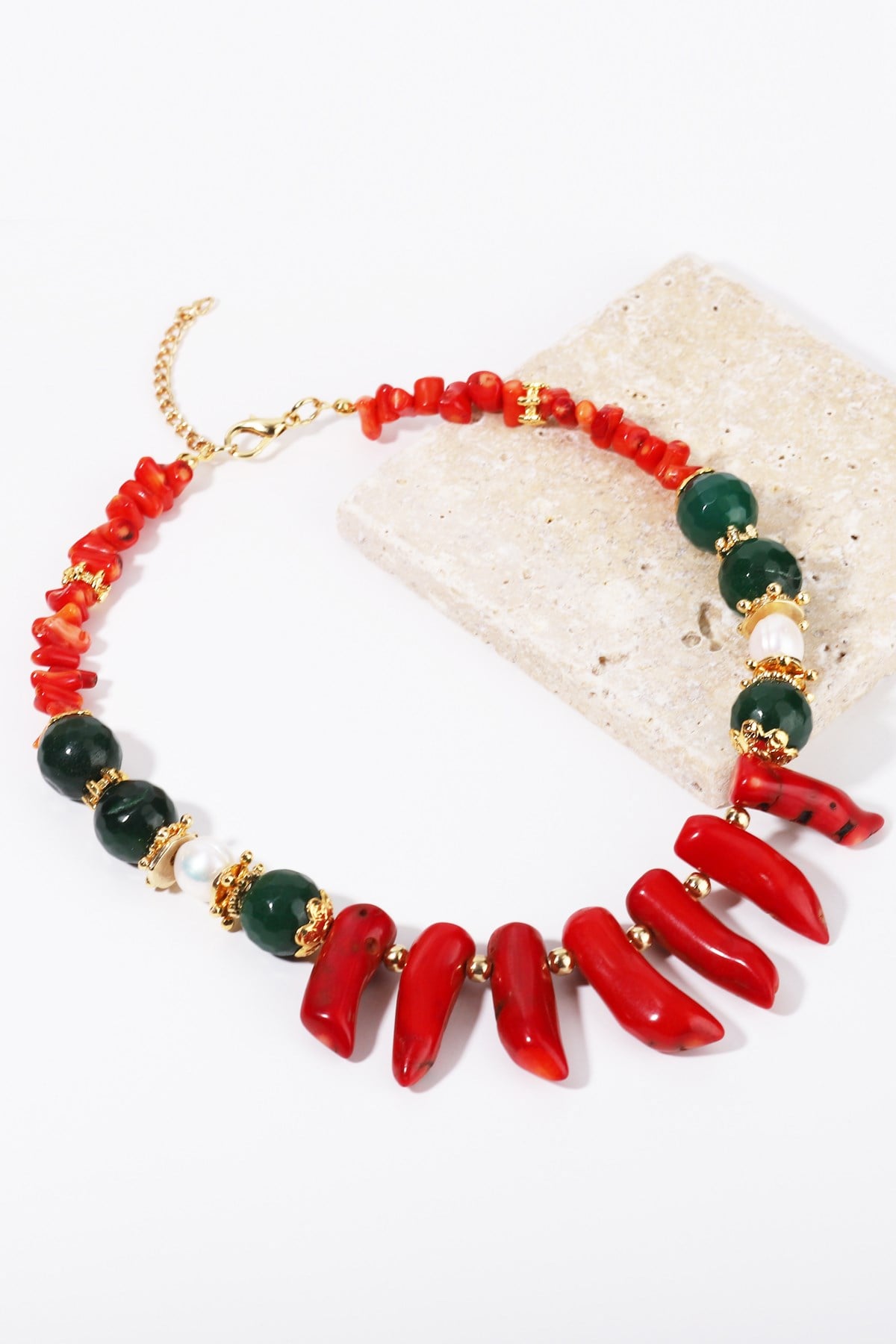 Kırmızı Mercan Yeşim Kolye