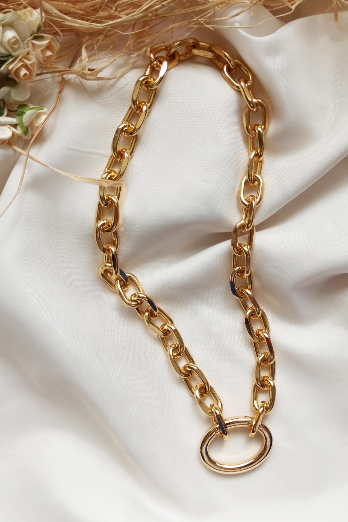 Oval Daire Zincir Kolye