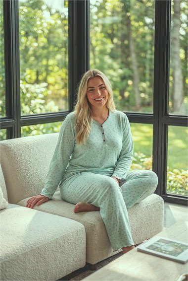 Raporlu İnterlok Kumaş Yakası Düğmeli Kışlık Büyük Beden Kadın Pijama Takımı 2900