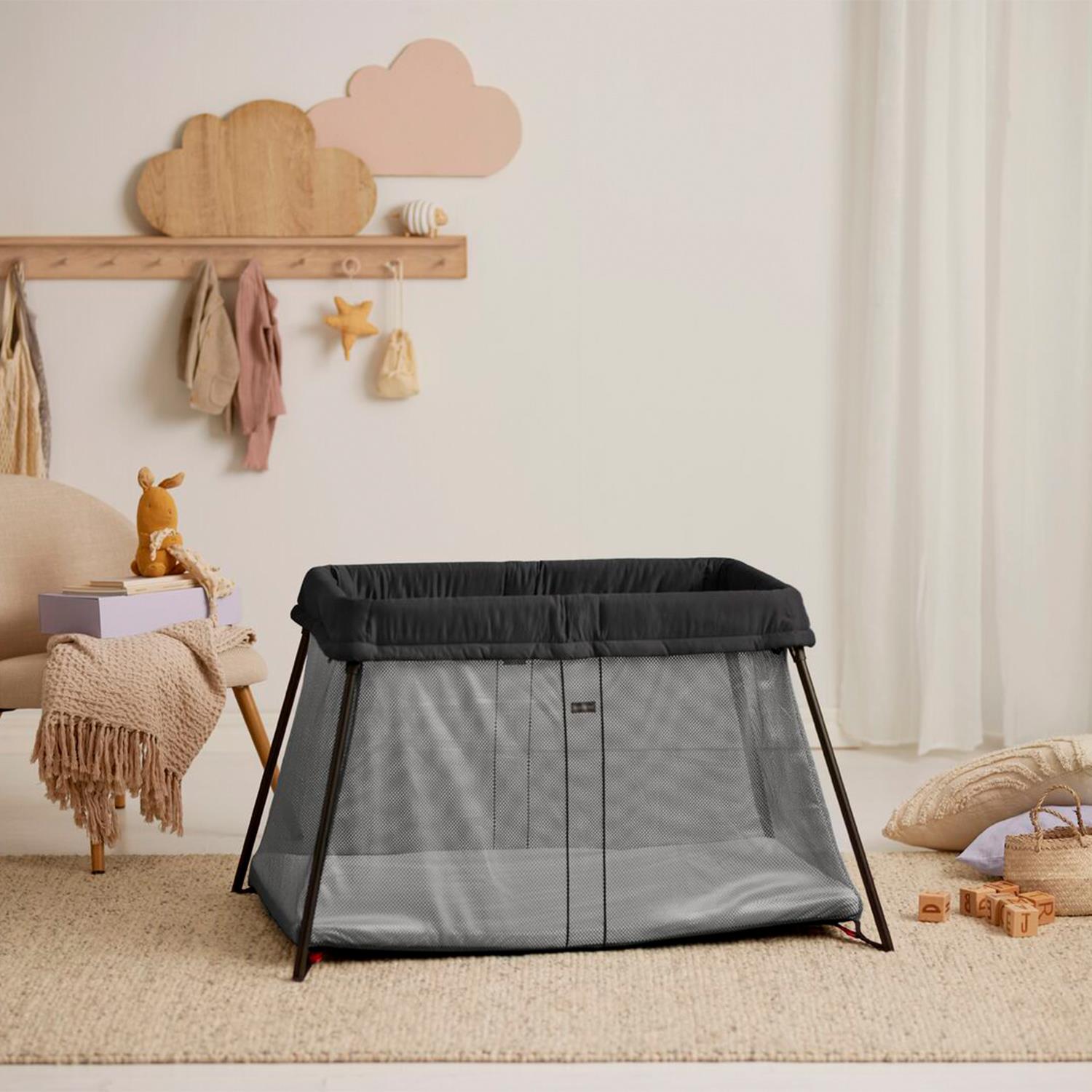 BabyBjörn Park & Seyahat Yatağı / Black