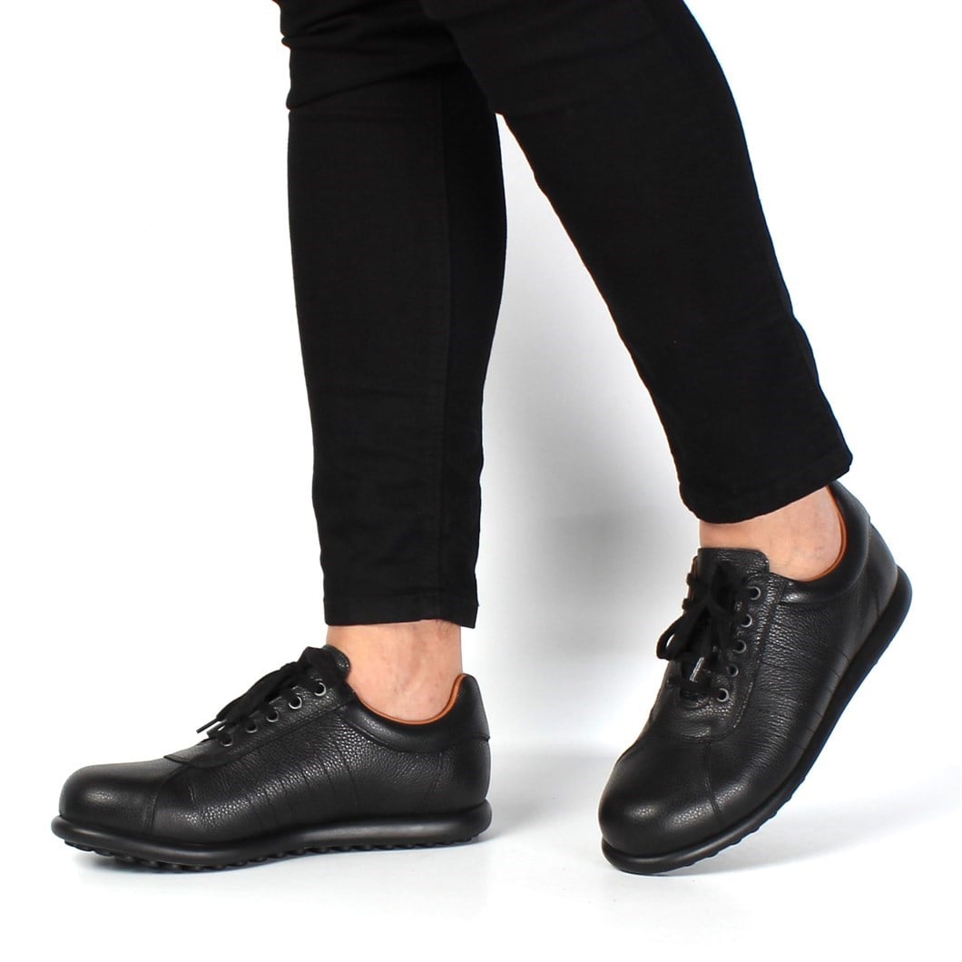 Erkek Siyah Bağcıklı Deri Sneaker