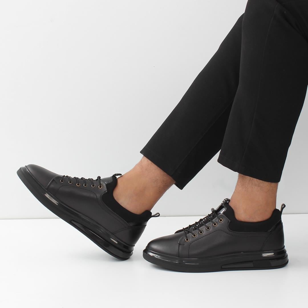 Erkek Siyah Bağcıklı Kalın Tabanlı Deri Sneaker