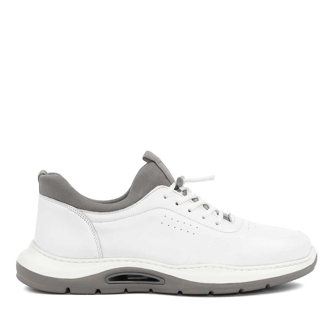 Erkek Beyaz Bağcıklı Kalın Tabanlı Deri Sneaker