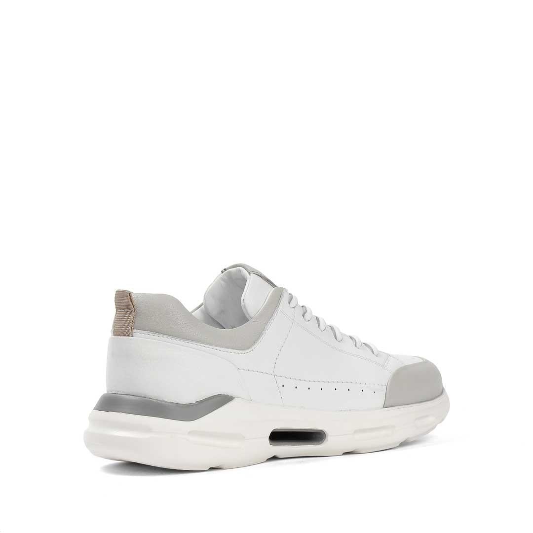 Erkek Beyaz Gri Bağcıklı Kalın Tabanlı Deri Sneaker