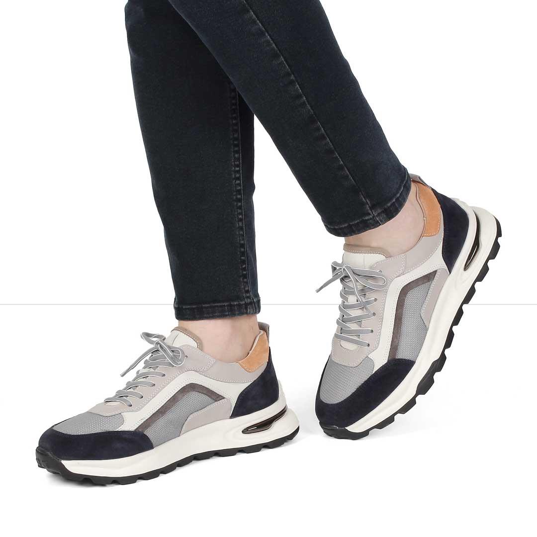 Erkek Gri Lacivert Bağcıklı Süet Deri Sneaker