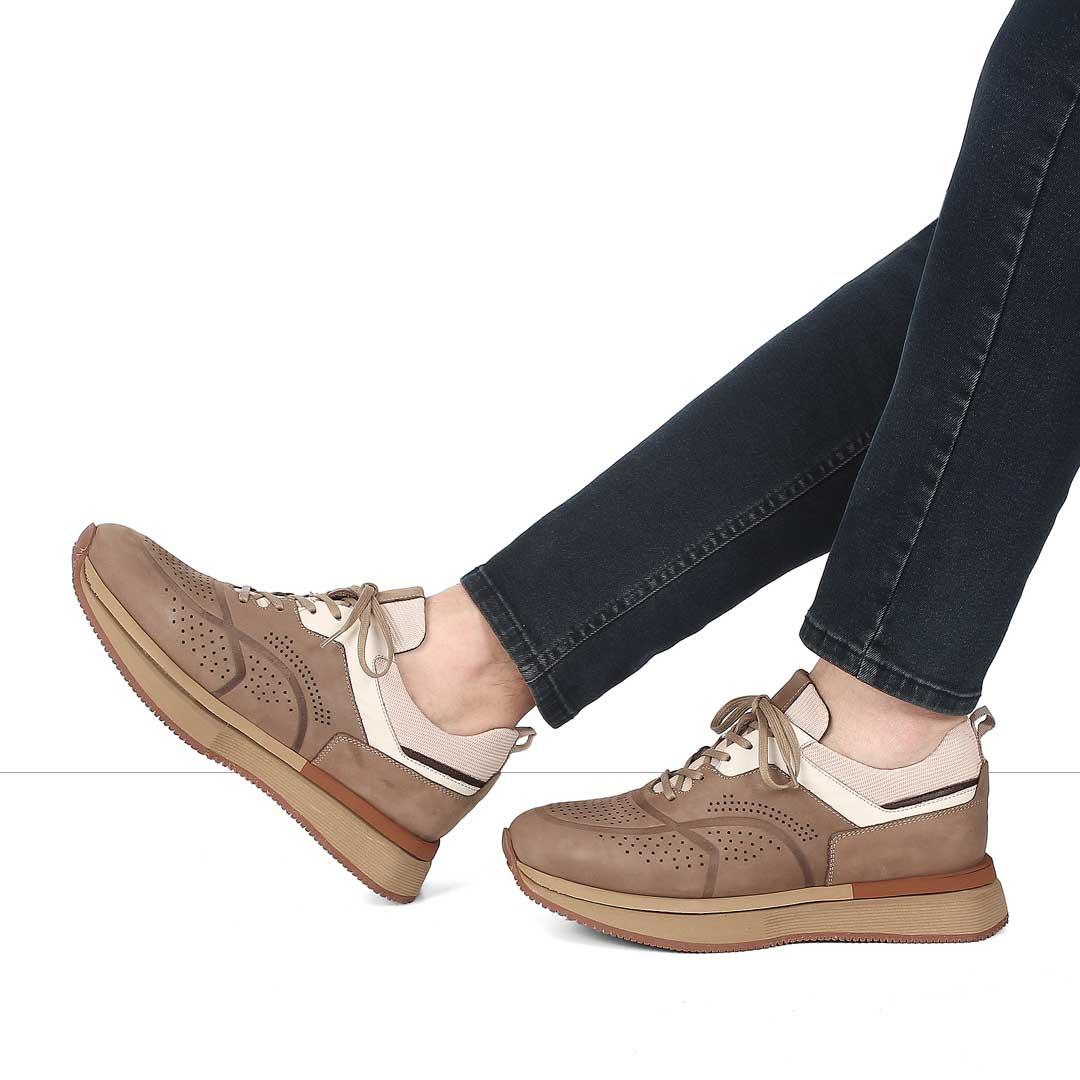 Erkek Kum Kalın Tabanlı Nubuk Deri Sneaker