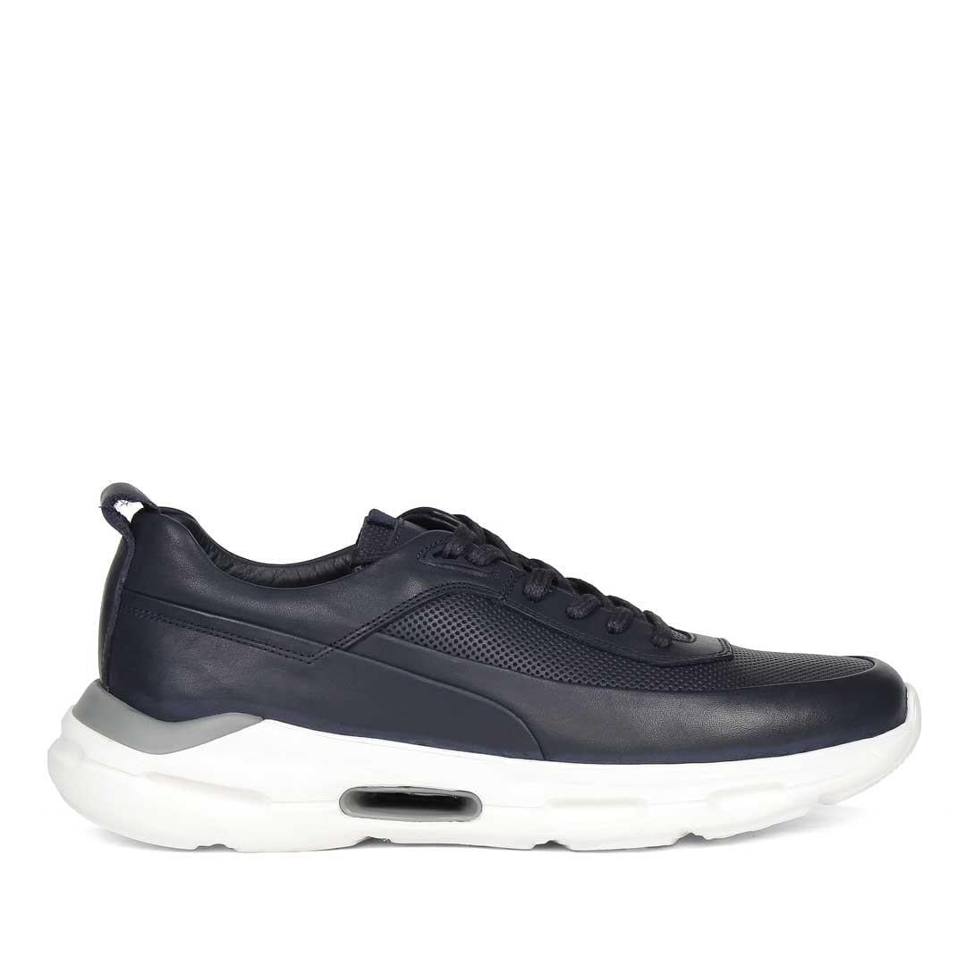 Erkek Lacivert Bağcıklı Kalın Tabanlı Deri Sneaker