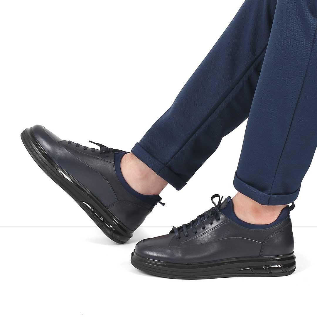 Erkek Lacivert Bağcıklı Kalın Tabanlı Deri Sneaker