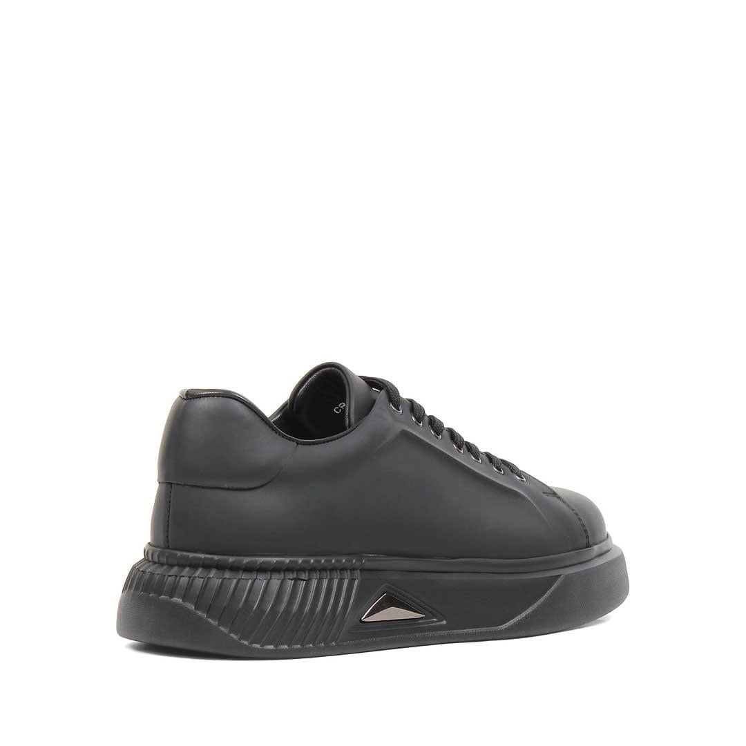 Erkek Mat Siyah Bağcıklı Kalın Tabanlı Deri Sneaker