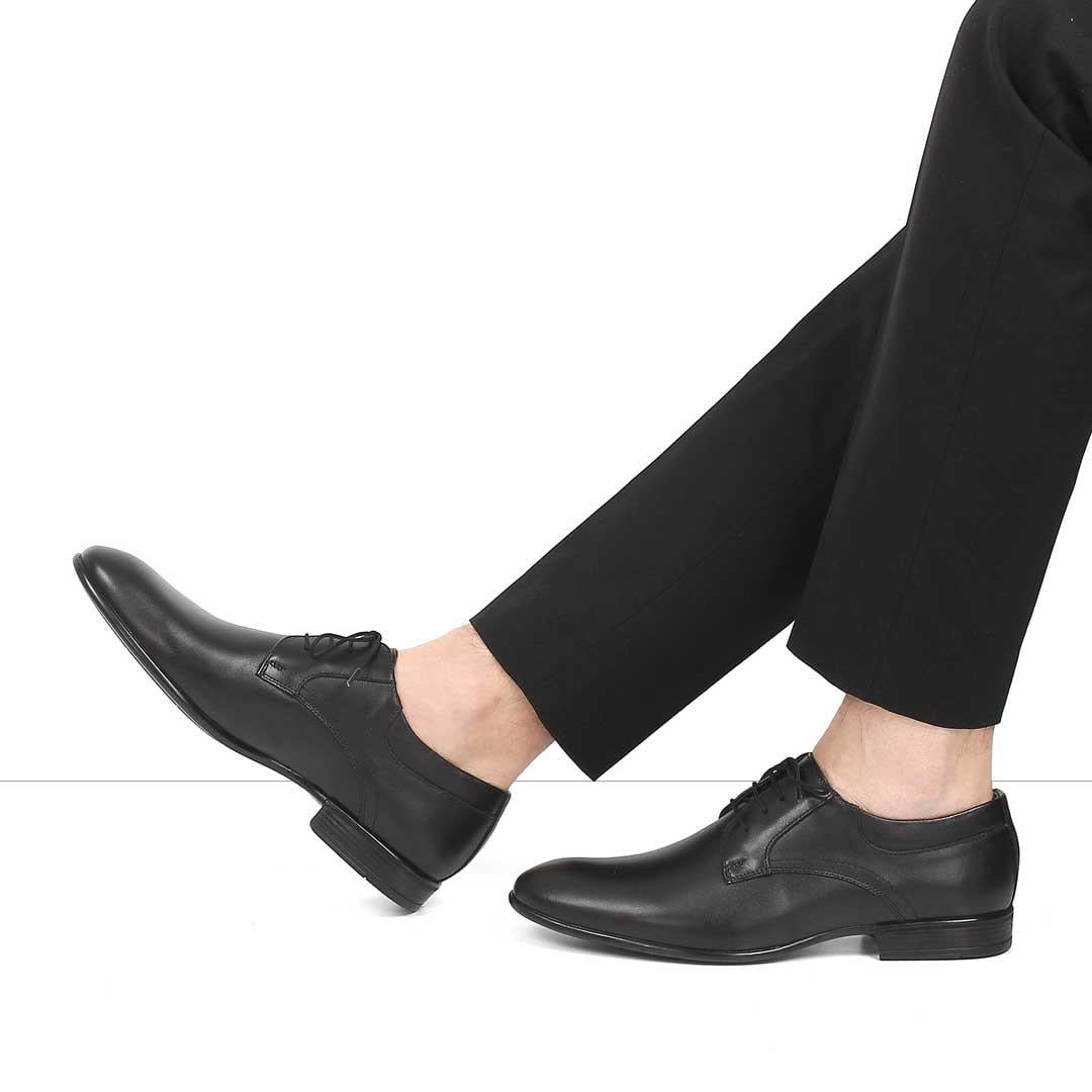 Erkek Siyah Bağcıklı Deri Klasik Ayakkabı
