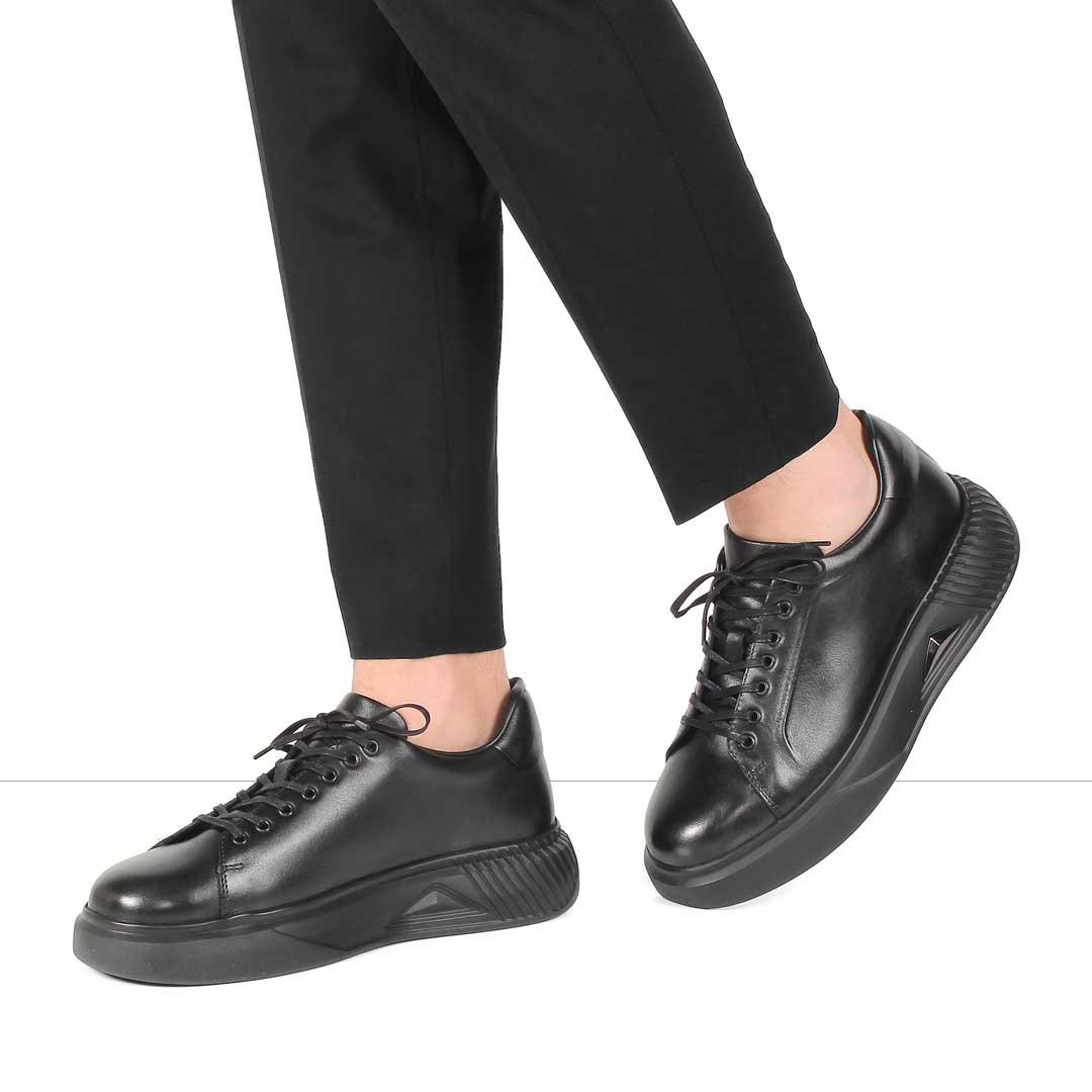 Erkek Siyah Bağcıklı Kalın Tabanlı Deri Sneaker