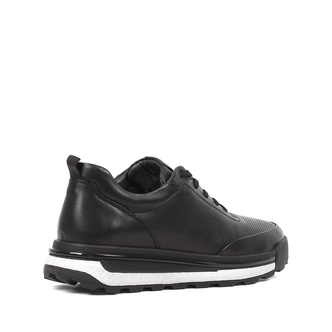 Erkek Siyah Bağcıklı Kalın Tabanlı Deri Sneaker